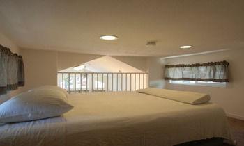 Flying Flags Rv &