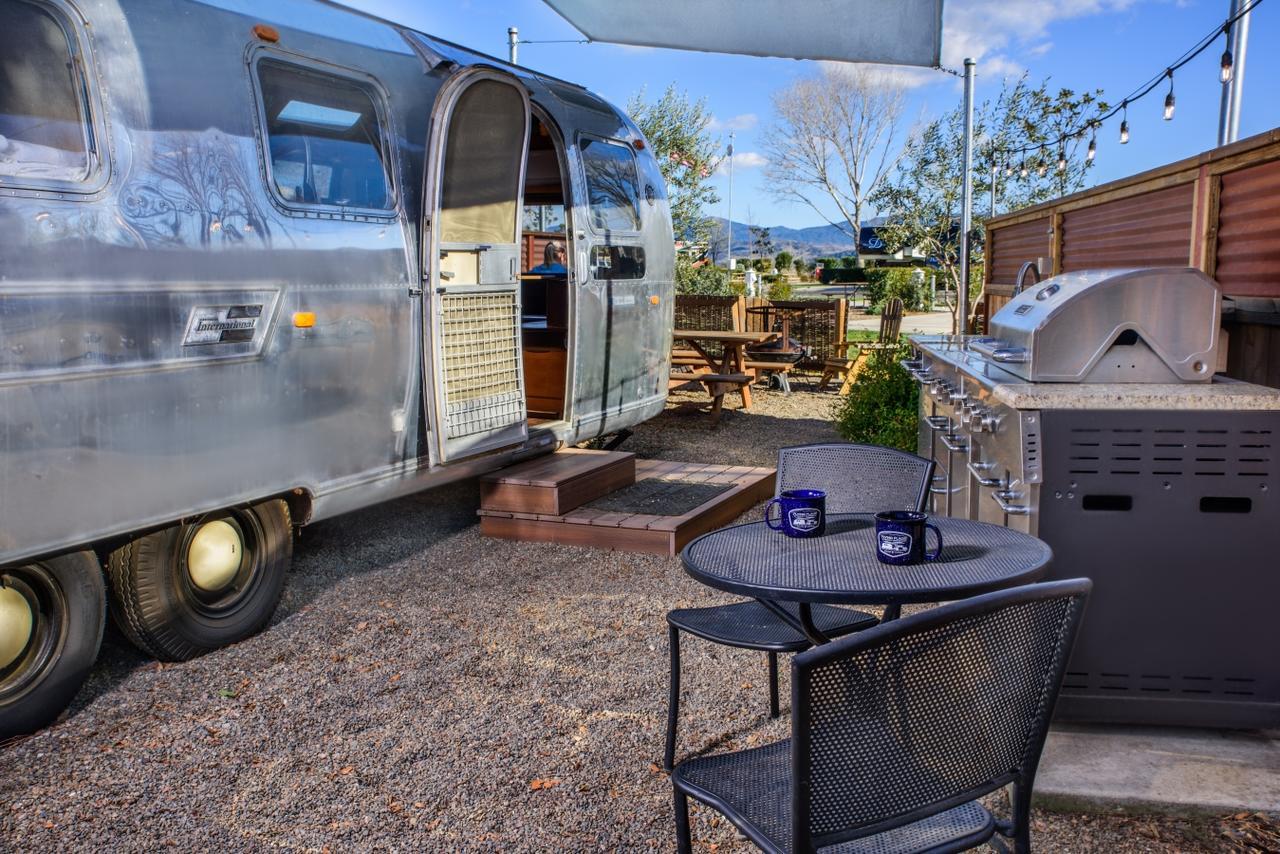 Flying Flags Rv & Camping 4*